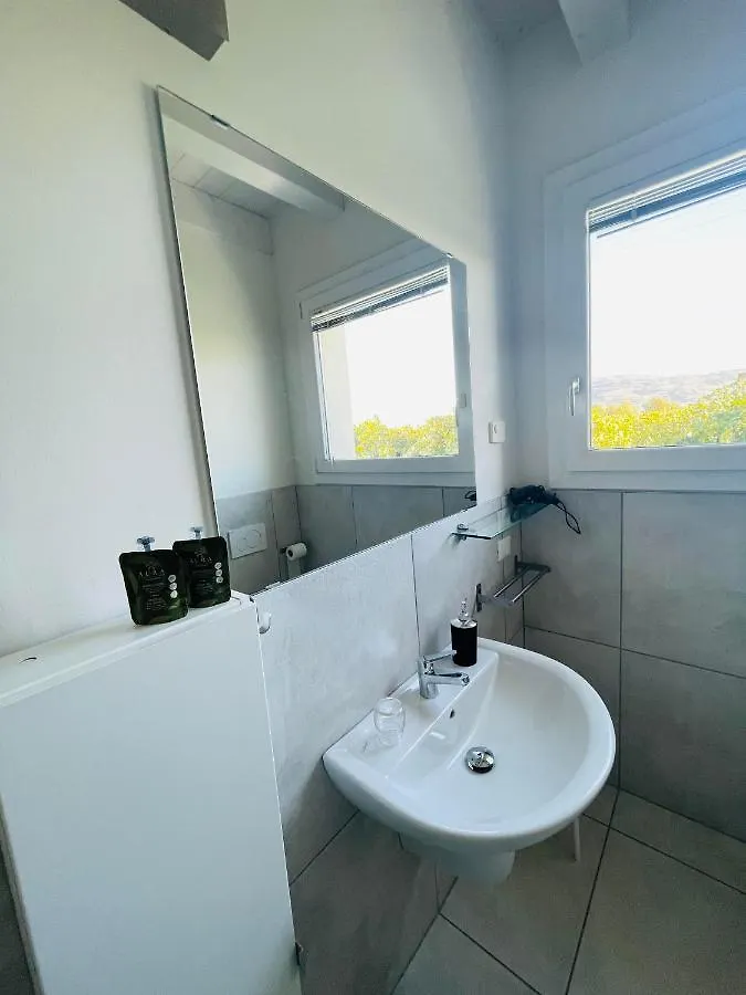 Oda ve Kahvaltı B&B Le Albare Montecchia di Crosara